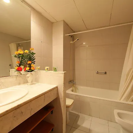 Rambla De Tossa By Interhome Apartman